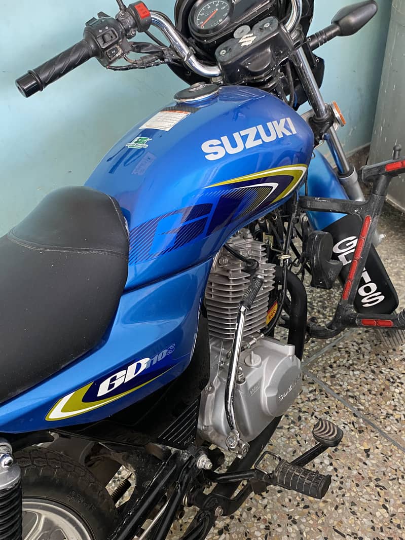 SUZUKI GD 110S 1