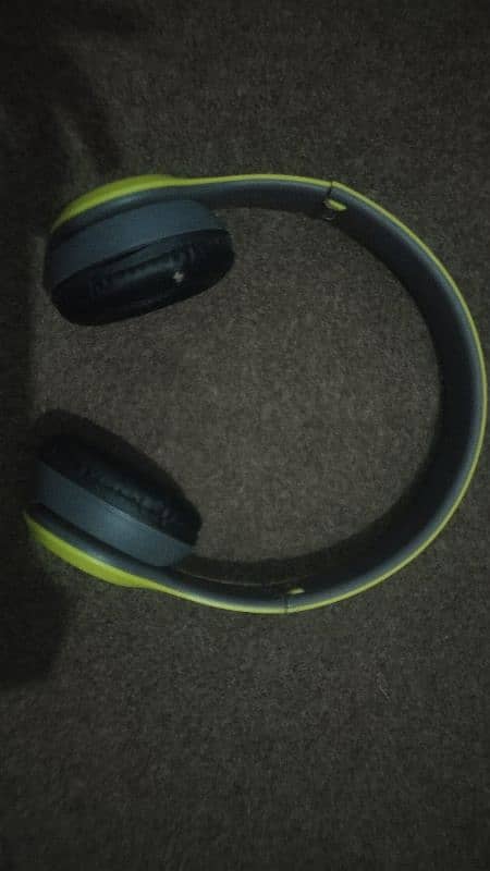 P47 Bluetooth Headphones 3