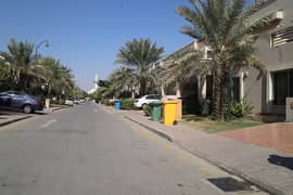 200 SQ YARDS MODREN HOUSE | VILLA FOR RENT | PRECINCT-10A Bahria Town Karachi.