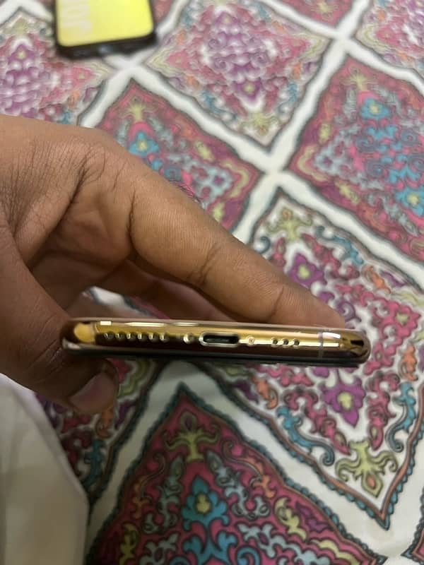 Iphone XS 64gb PTA approved 1