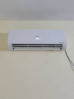 Haier 1.5-ton Inverter Split AC with Heating and Wi-Fi Control