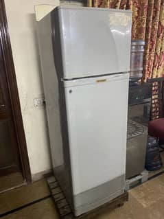 Dawalance medium fridge