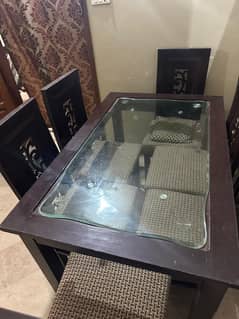 DINNING TABLE FOR URGENT SALE