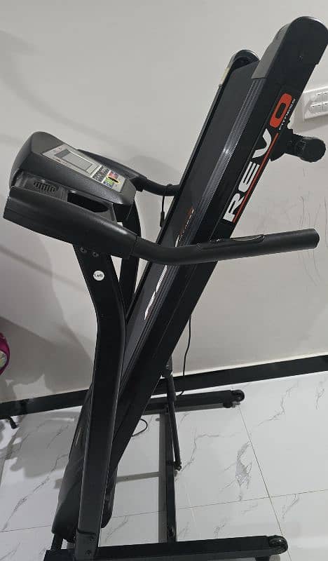 Revo Treadmill For Sale 5