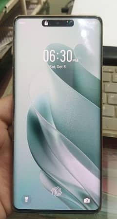 Infinix Zero 30.