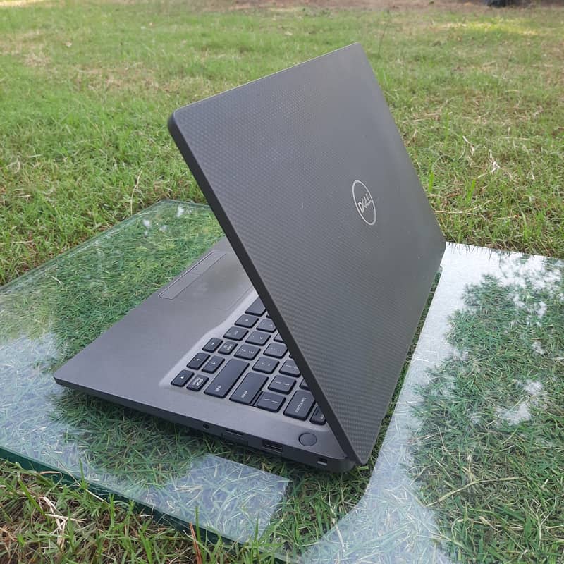 Dell Latitude 7400 core i5 8th Generation 8GB RAM 256GB SSD 14" Displa 0