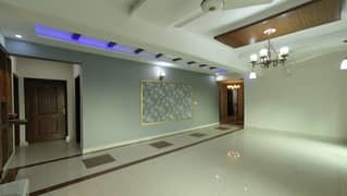 Brand New 12 Marla 4 Bed Flat For Sale Askari 11 Lahore