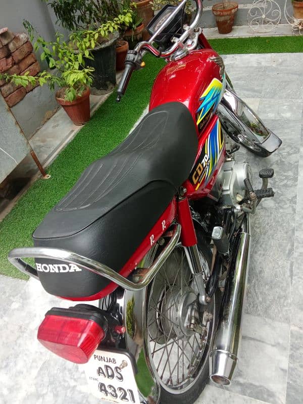 Honda CD 70 For Sale 9