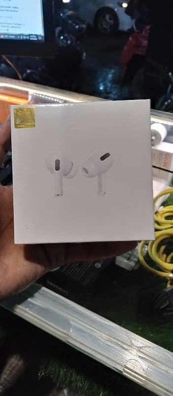 Apple Airpods pro 2nd generation 0