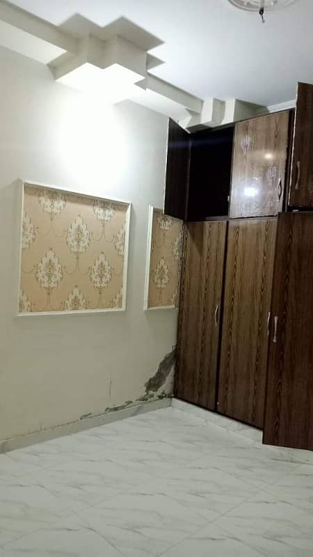 1 kanal lower portion available for rent chungi no6 Multan 5