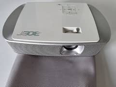 High definition Acer Image Projector