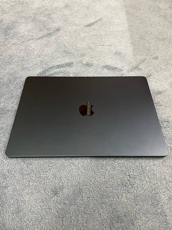 Macbook Air M2 15” 16/512 6