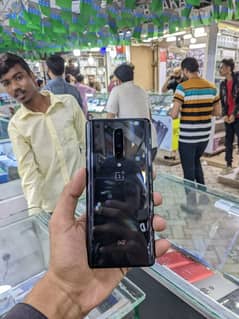 Oneplus 8 8/128 PTA Approved Mint Condition