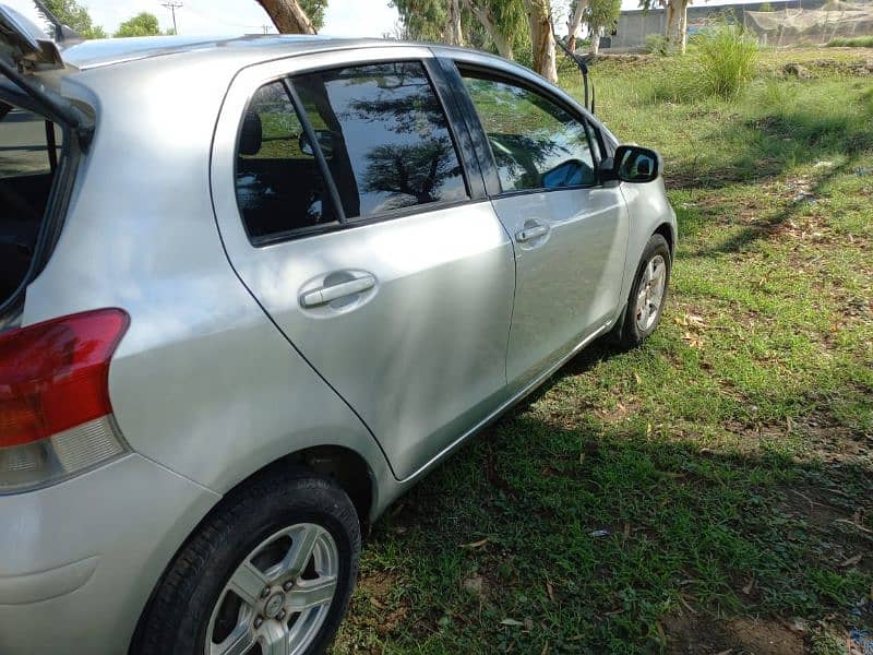 Toyota Vitz 2009 2