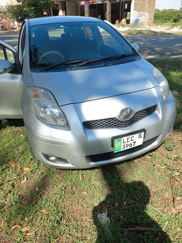 Toyota Vitz 2009 4