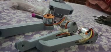 2200kv brushless motor with  custom 3d printed dji mavic frame