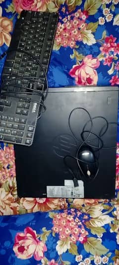 2GB ram 500 GB hard company HP used but condition achi hai