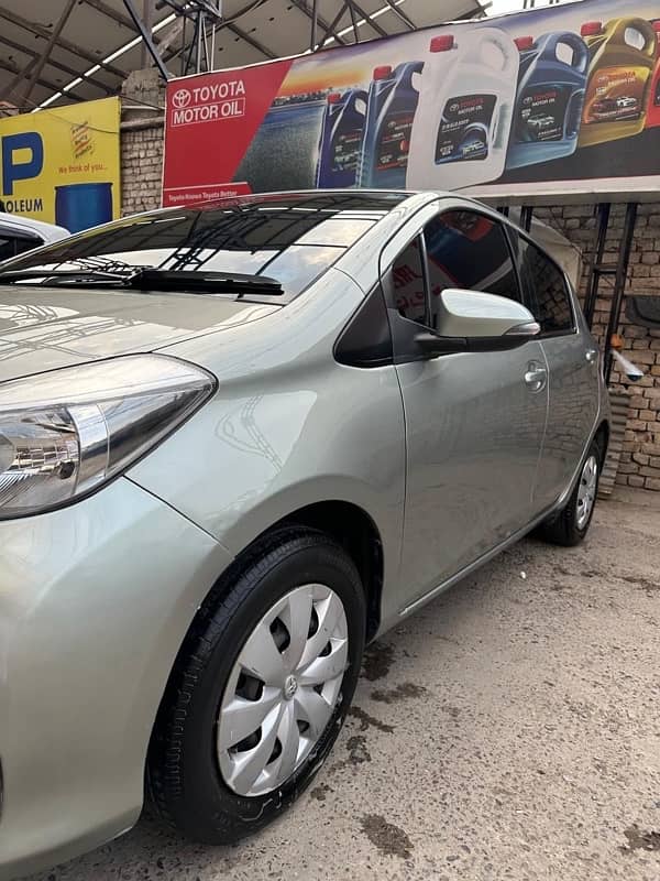 Toyota Vitz 2012 10