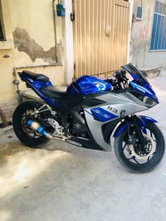 yamaha R3six gares