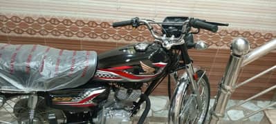 Honda 125 new ha 900km Chala ha bs