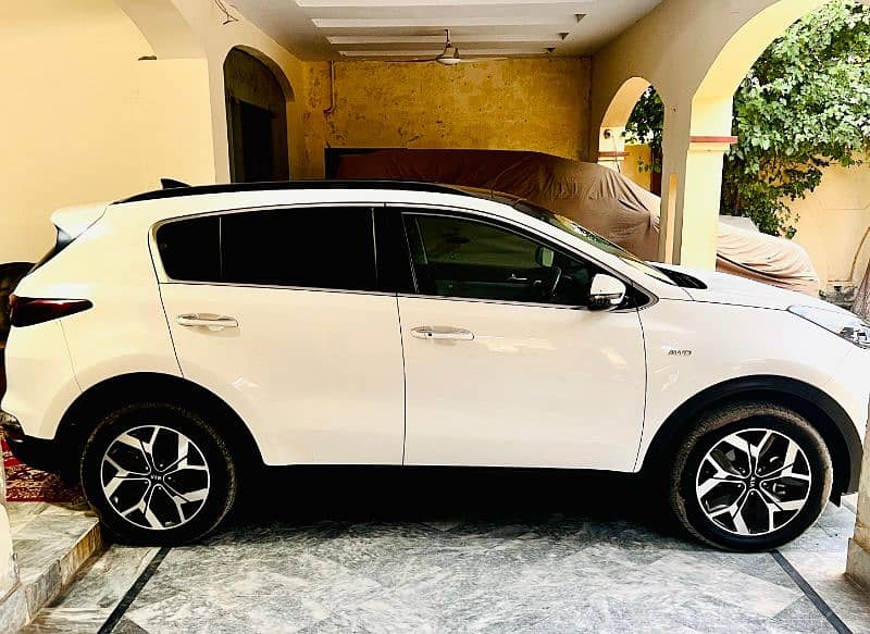 KIA Sportage 2022 10