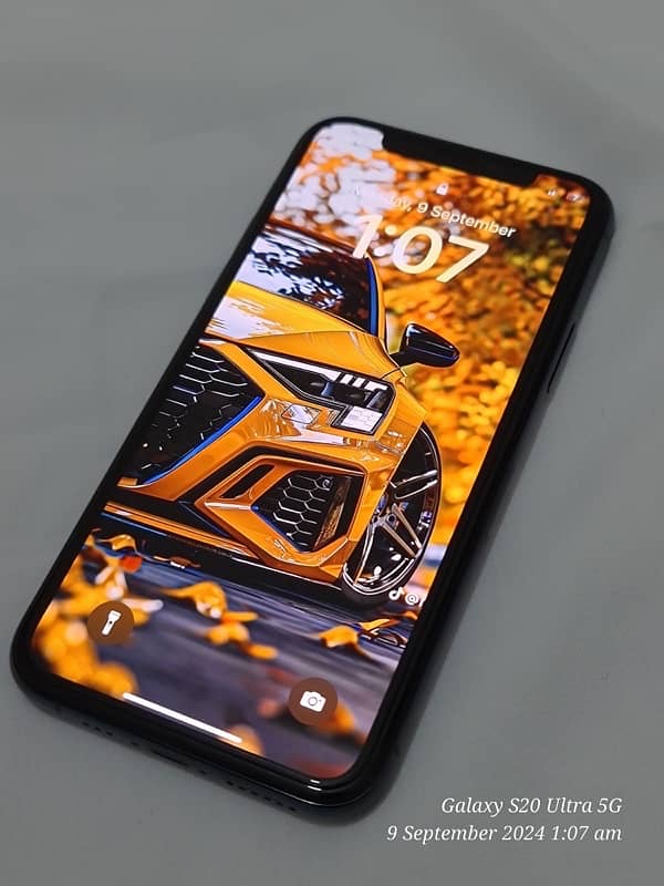 Iphone 11 pro pta Approved 5