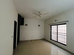 Ten Marla Full House Available For Rent in DHA Lahore Cantt