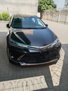 2021 Model black Toyota Grande X  Excellent Condition