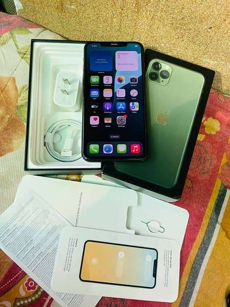 IPhone 11 Pro Max (256gb PTA)urgent Sale 1