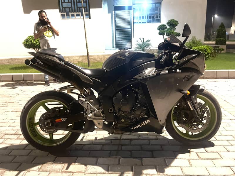 Yamaha YZF-R1 2009 2