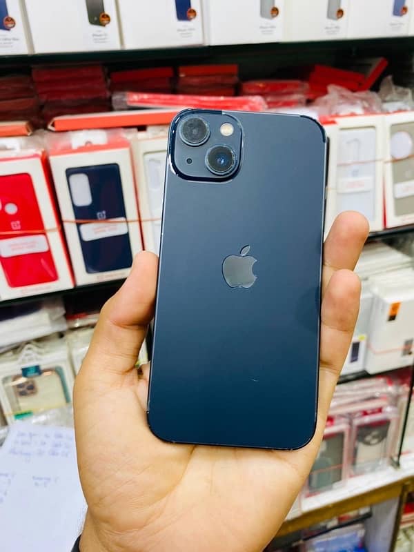 I phone 13 128 gb (jv) contact no 03099785219 3