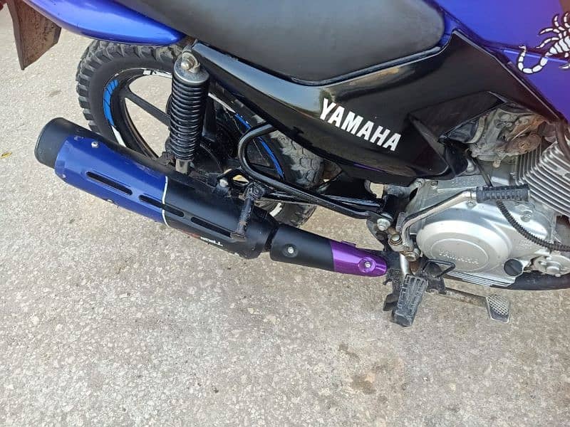 Yamaha YBR G (2018) 4