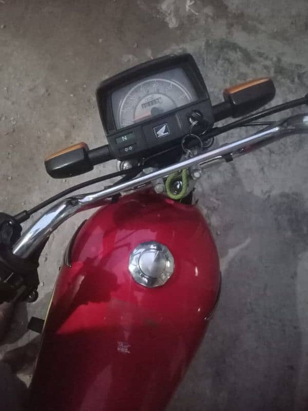 Honda CD 70 model 2022 7