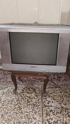 Original Sony TV (Japan) – Excellent Condition, Perfect Sound Quality