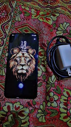 VIVO V11 Pro 6gb 128gb with charger