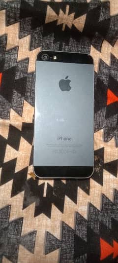 iPhone 5 for urgent sale