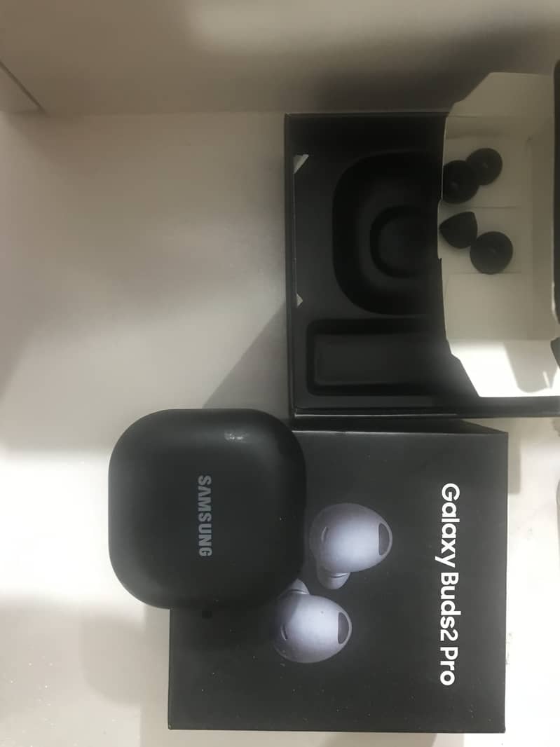 Samsung Galaxy Buds 2 Pro Wireless Earbuds 5