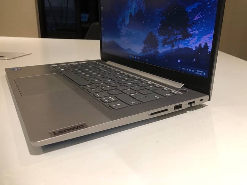 Lenovo ThinkBook 14 G2 ITL Sleek 5