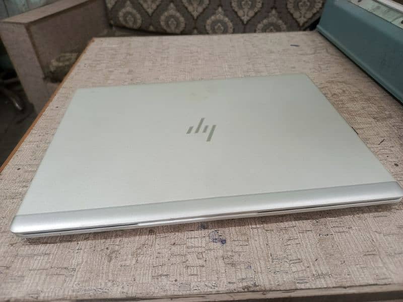 HP i5 G5.8th generation 1