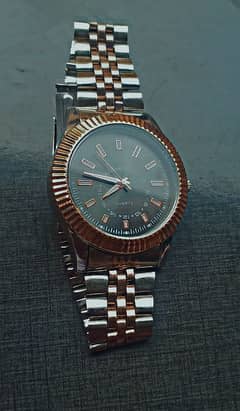 Casual watch