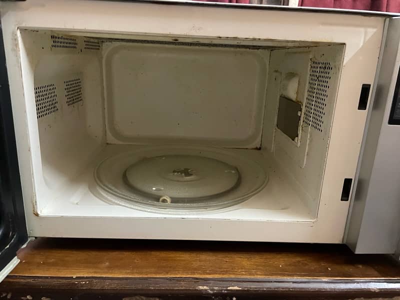 boss microwave oven digital 10