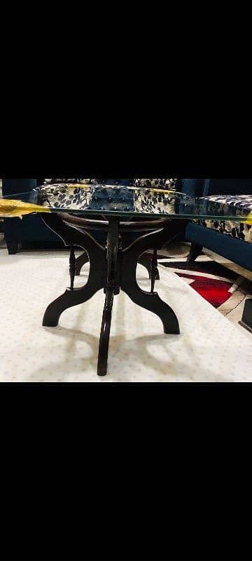 center table , used like new 3