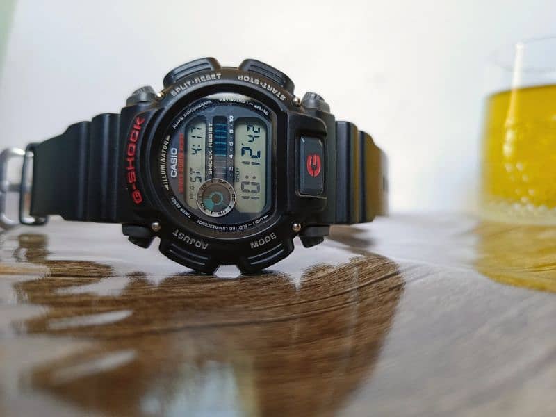 Original Casio G-Shock Digital Watch Black Resin Strap 3