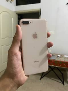 iPhone 8 Plus