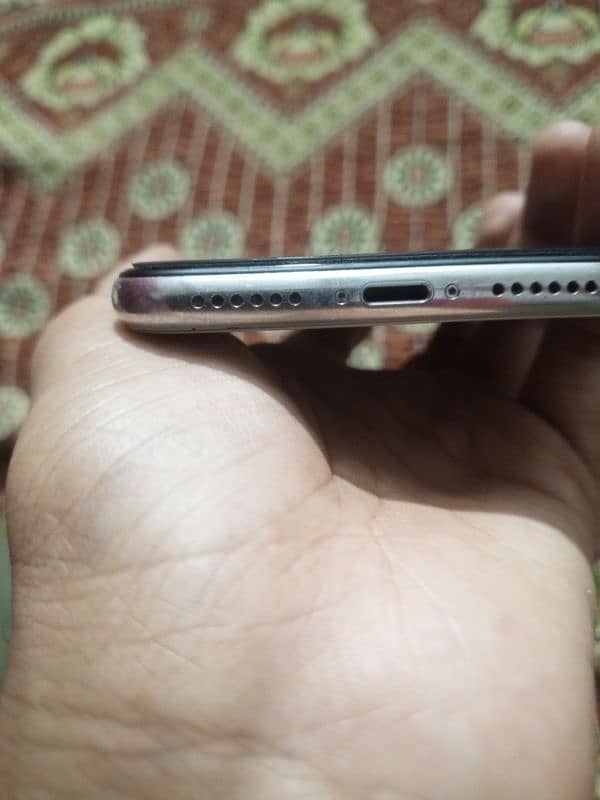 Used iPhone X 75% Battery Health Face ID Not Working Non-PTA Approved 3