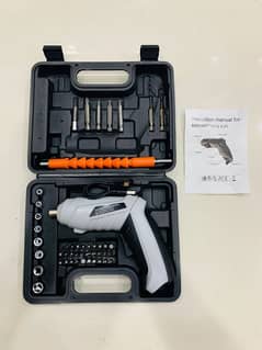 MULTI FUNCTIONAL SCREW TOOL KIT