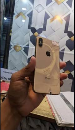 iPhone x max Golden Colour