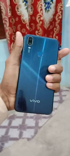 Vivo y11 3/32gb box charger all okay