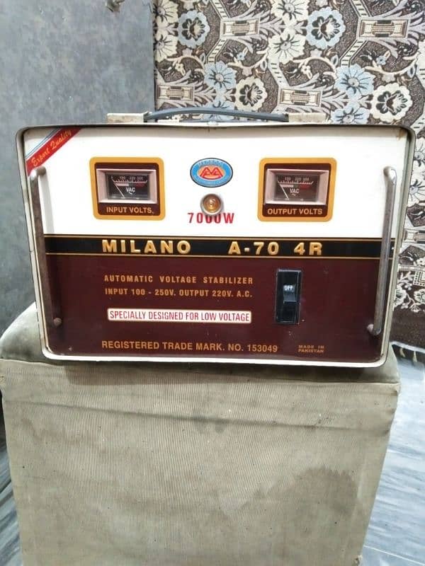 7000 Watt MilaNo A-70 4R Automatic VoltaGe Steblizer 1