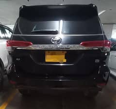 Toyota Fortuner V 2020